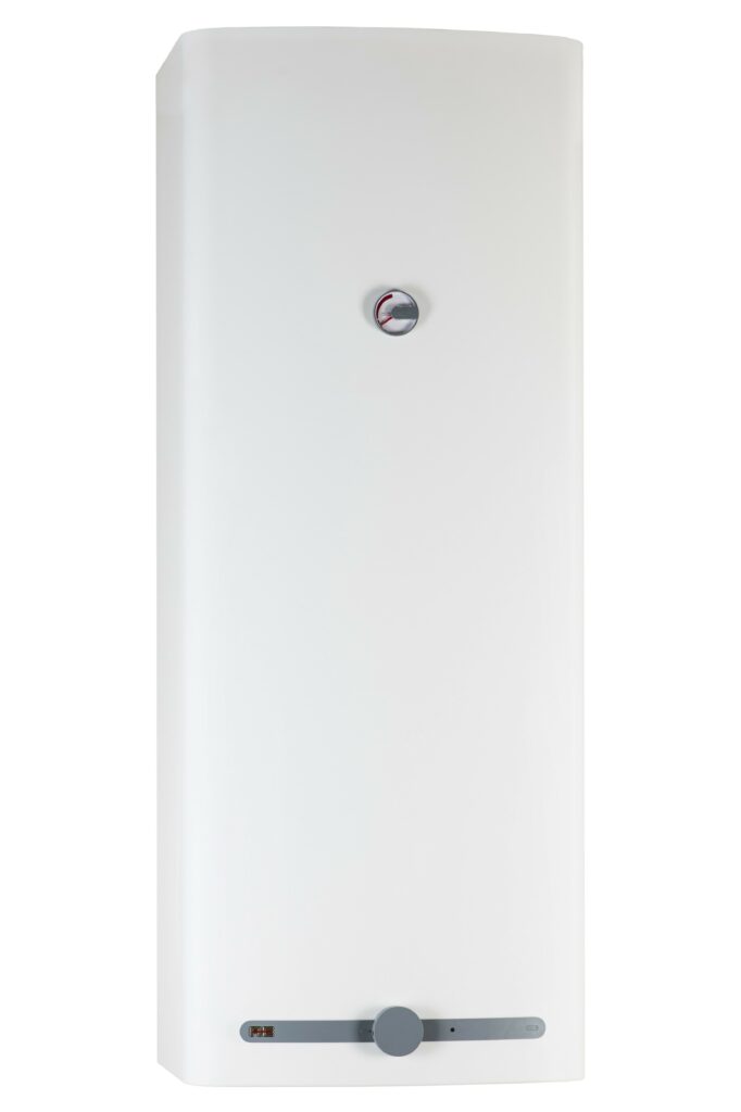 Elektrospeicher auf weißem Hintergrund